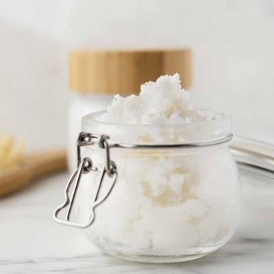 Scrub corpo con olio di mandorle